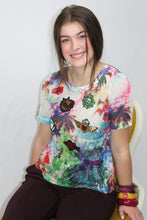 Load image into Gallery viewer, Mesh Floral Appliqued Tee